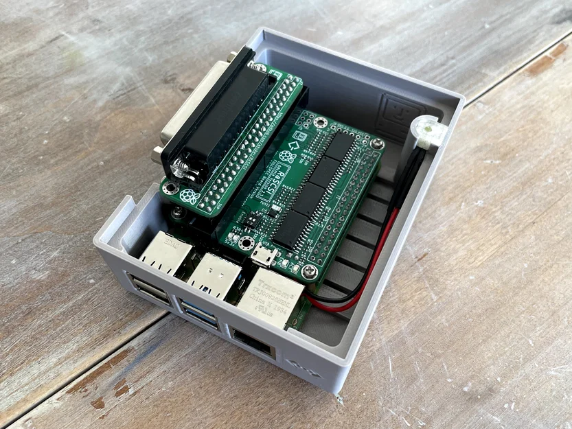 PiSCSI Pro Case – Vỏ cho Raspberry Pi 4 & PiSCSI phong cách Snow White - Image 12