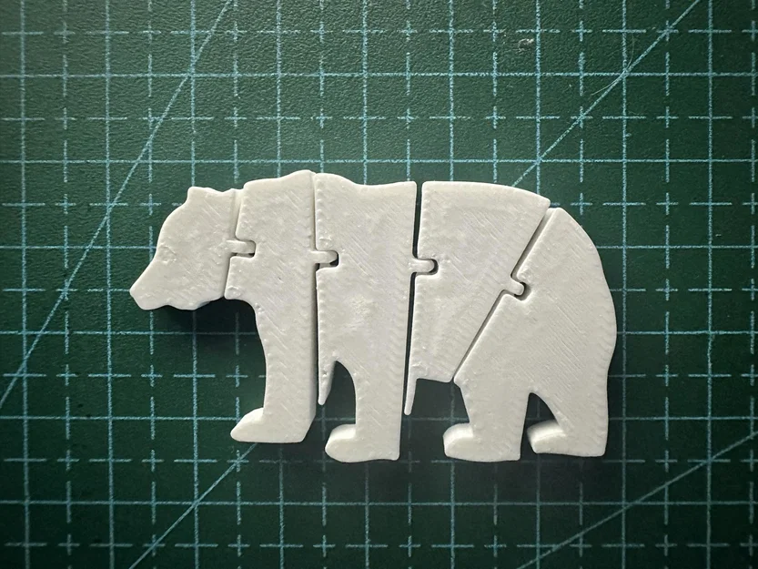 Flexi Bear (Gấu dẻo articulated in-place) - Image 1