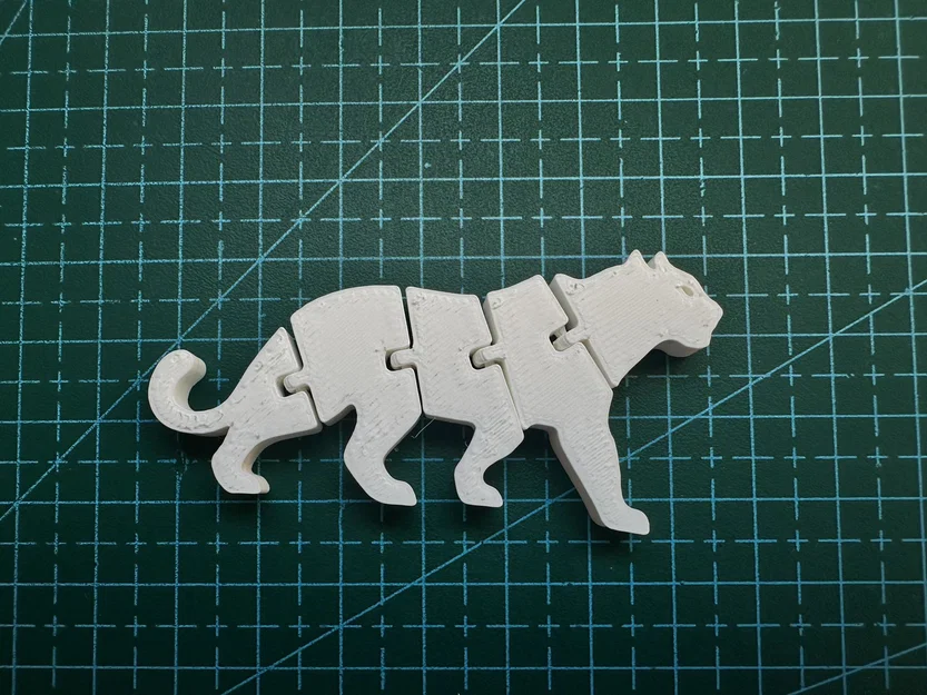 Flexi Tiger – Hổ khớp nối in nguyên khối (Print-in-Place) - Image 1