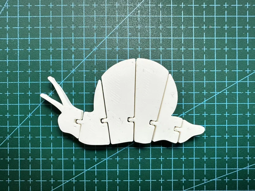 Flexi Snail – Ốc sên dẻo khớp nối in 1 mảnh - Image 1
