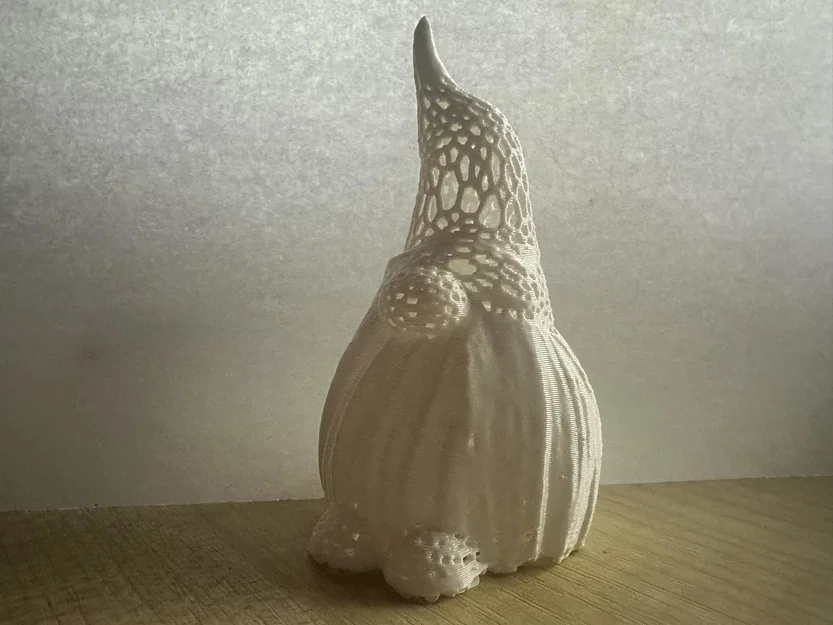 Voronoi Gnome – Tượng Gnome họa tiết Voronoi - Image 1