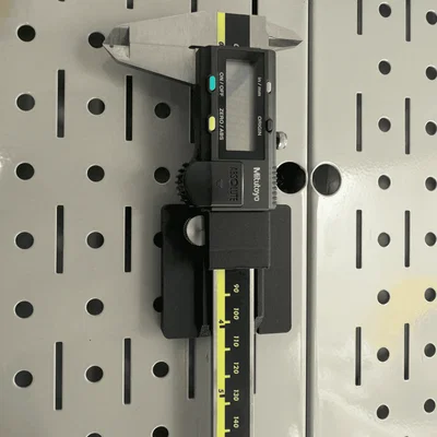Giá đỡ thước kẹp điện tử cho hệ DDD Wall Control