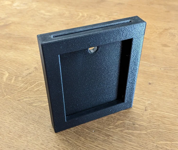 Khung Polaroid Remixed có lỗ treo đinh - Image 1