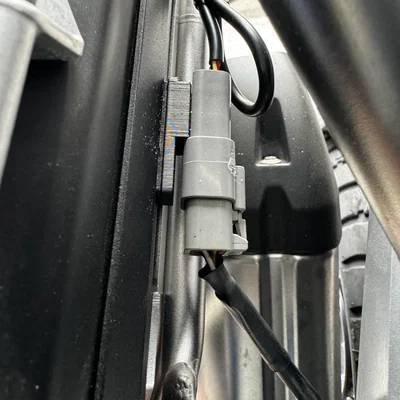 Kẹp giữ connector Deutsch DT/DTM/DTP