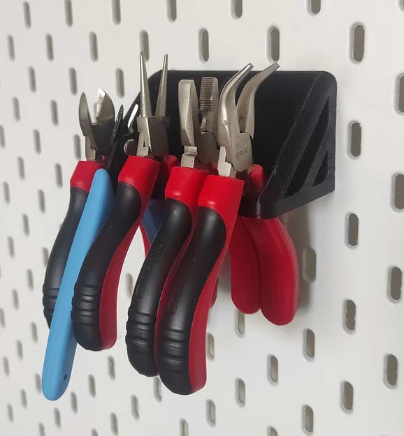 Giá treo kìm SKÅDIS in 3D: Chắc chắn, bền bỉ và gọn gàng - Image 1