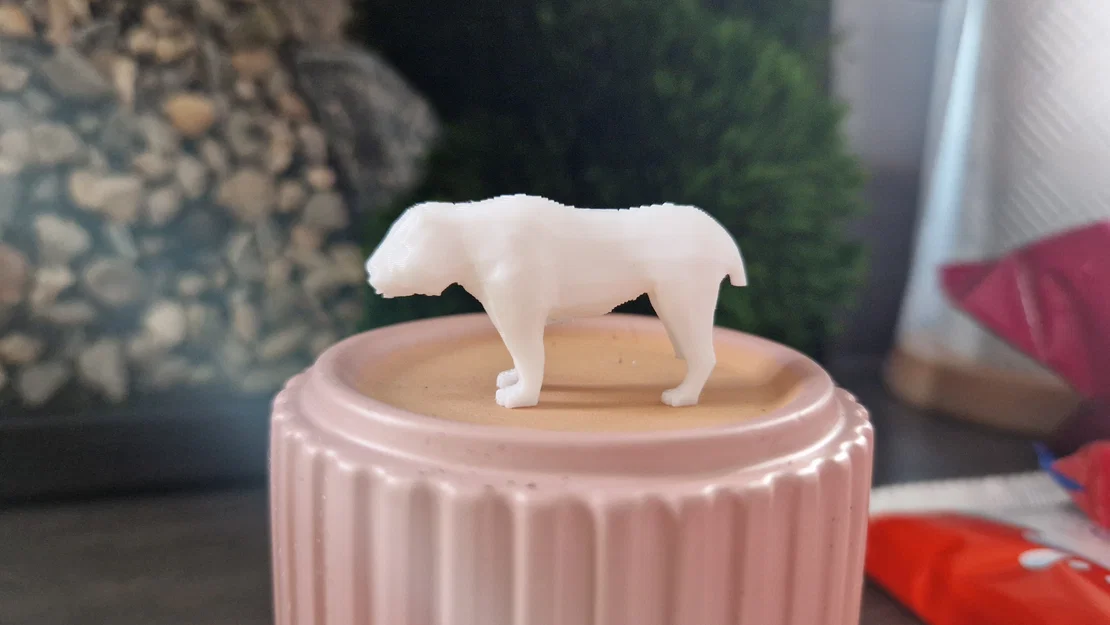 Mô hình báo sư tử (Cougar) phong cách Low-poly nghệ thuật để bàn - Image 1