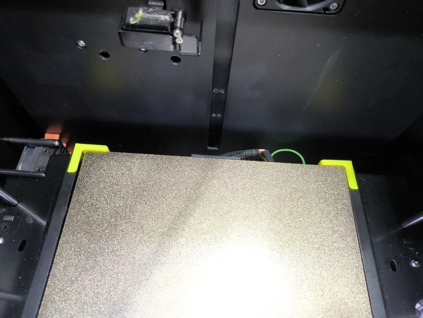 Bộ chặn định vị bàn in PEI cho Qidi Q1 Pro (PEI Plate Limiters) - Image 1