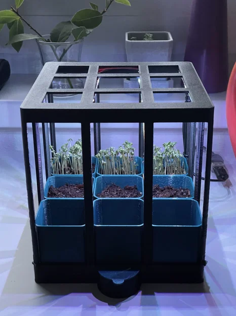 Khay ươm hạt kèm mái vòm đèn (Seed starter with light dome) - Image 1