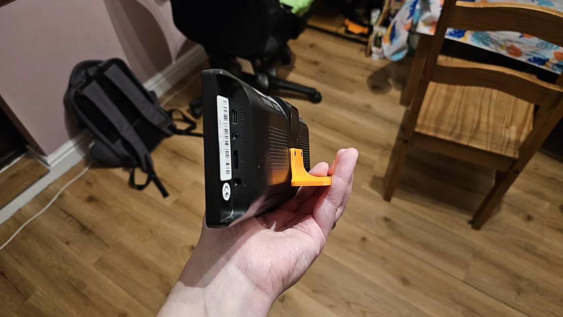 Ngàm gắn khe CD cho màn hình Carplay/Android Auto - Image 3