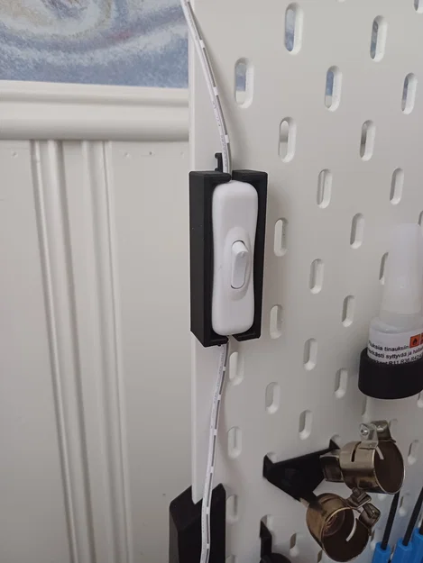 Giá đỡ công tắc đèn tiện lợi cho bảng treo Ikea Skadis - Image 1