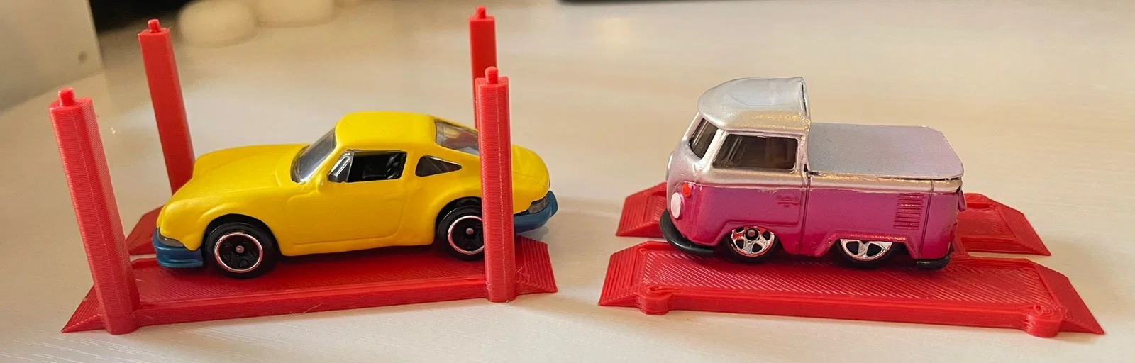 Cầu nâng xe tỉ lệ 1:64 (1:64 Scale Car Lift) - Image 6