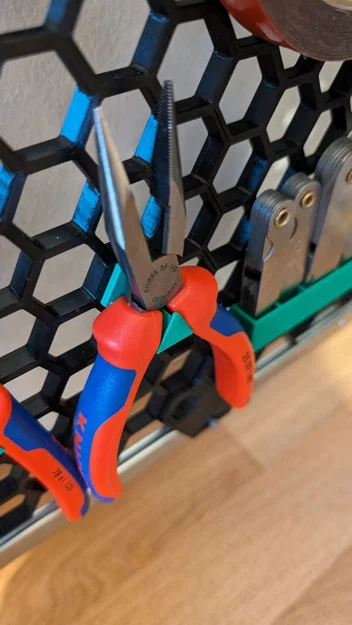 Honeycomb holder cho kìm loại lớn (bigger pliers) - Image 1