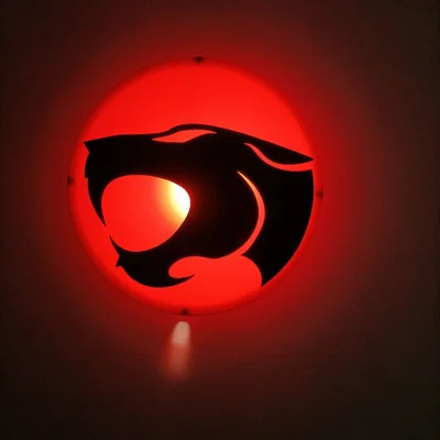Đèn tùy biến (Customizable lamp / lámpara personalizada)