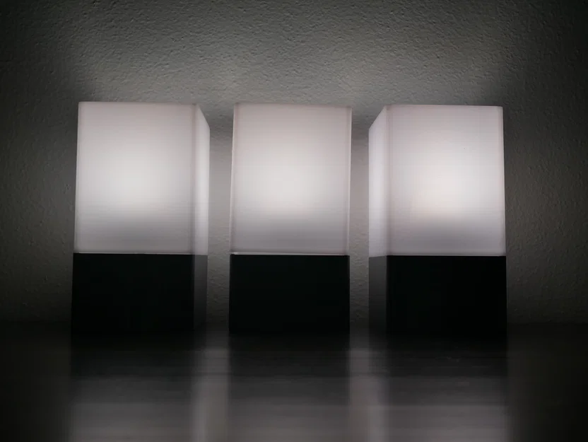 Đèn bàn tối giản dạng module (Modular minimalist lamp) - Image 2