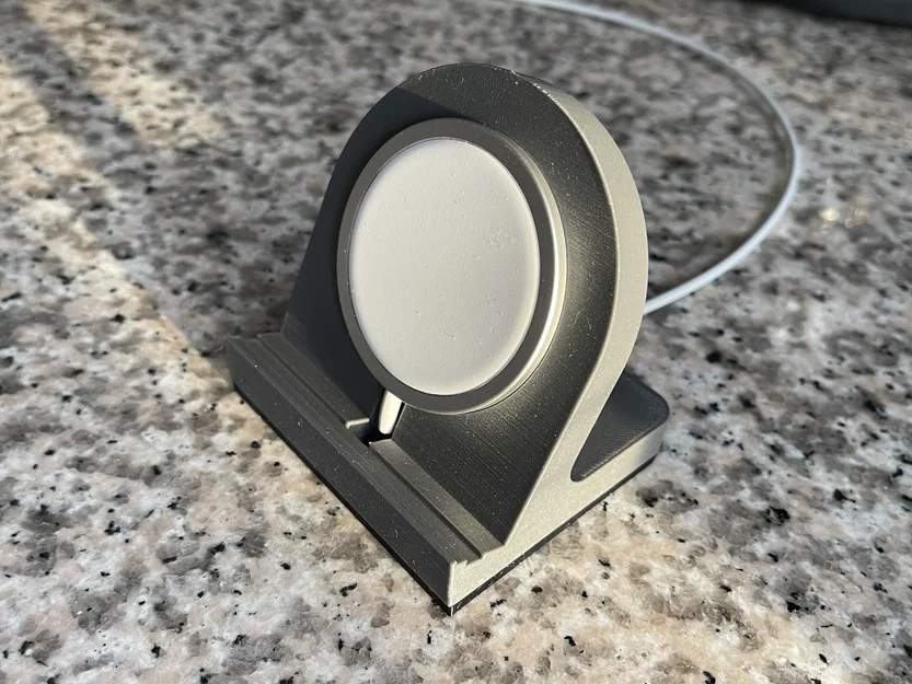 Đế sạc iPhone MagSafe Nightstand Mode (Charging Stand) - Image 1