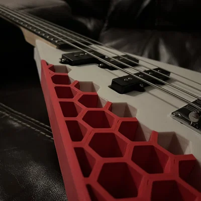 PrusaV - Bass (Bass kiểu Flying V)
