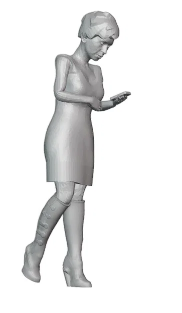 Mô hình người phụ nữ đọc điện thoại F007-Ellie cho sa bàn 1:76 - Image 5