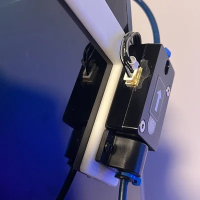 Cảm biến filament Creality K1 Max gắn bên phải