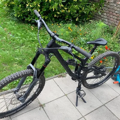 Chân chống xe đạp địa hình MTB gấp gọn in 3D thông minh
