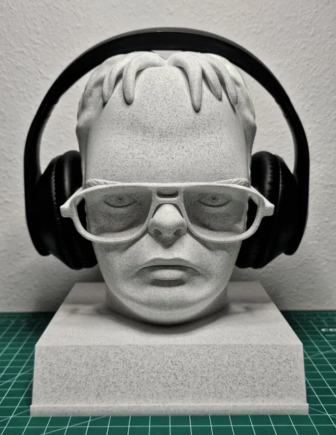 Giá đỡ tai nghe Dwight Schrute (The Office) – Dwight Schrute Headphone Stand - Image 1