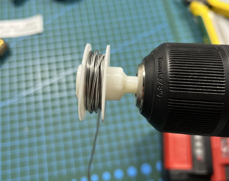 Cuộn thiếc mini kèm dụng cụ quấn (Mini Solder Spool with winder) - Image 3