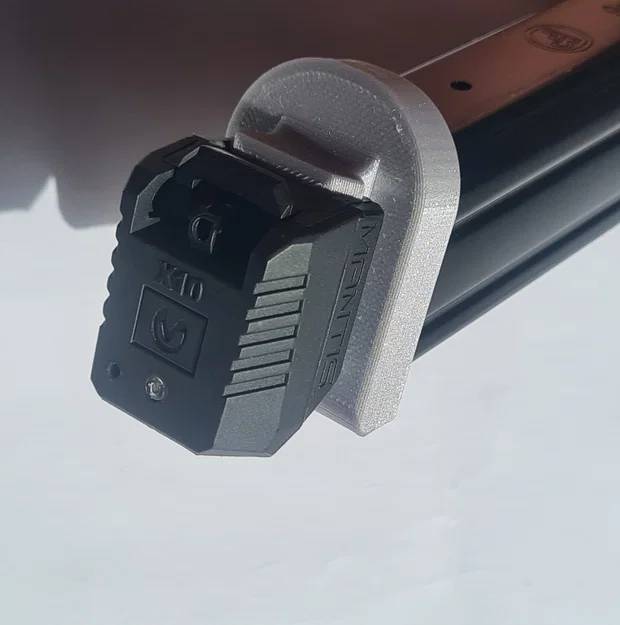 Adapter đế magazine Mantis X cho CZ P10 / P09 - Image 1
