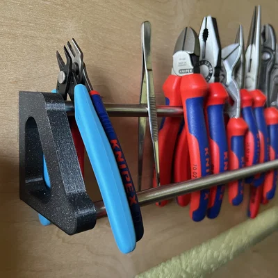 Giá treo kìm gắn tường (Wall Mounted Pliers Rack)