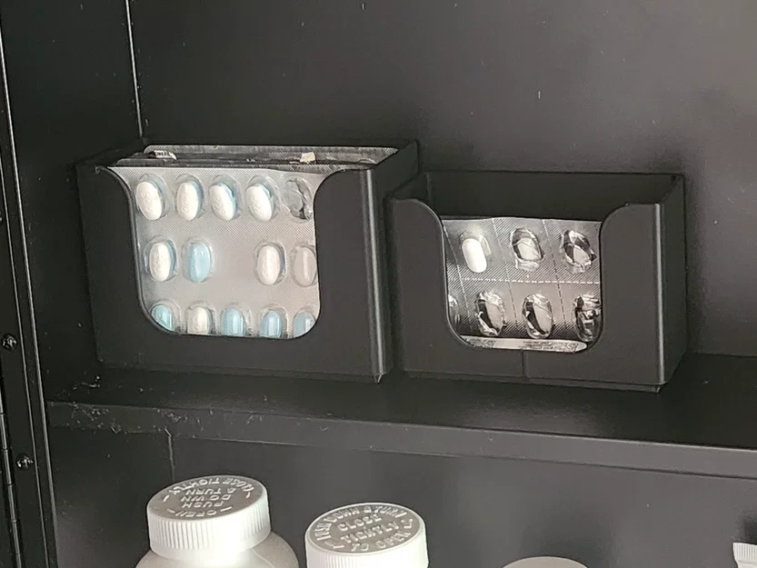 Khay giữ vỉ thuốc (Pill Blister Pack Holder) [Parametric] - Image 3