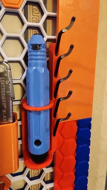 Giá treo dụng cụ Deburring Tool gắn bảng Pegboard tiện lợi - Image 1