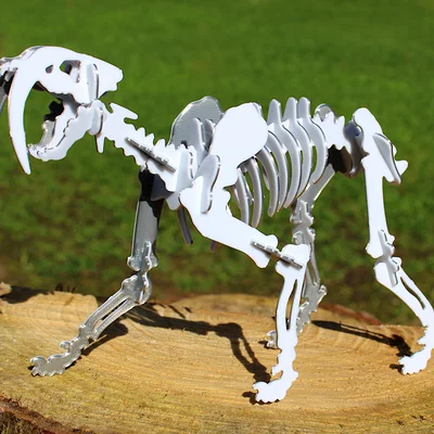 Bộ xếp hình 3D xương hổ răng kiếm Smilodon dạng Kit Card