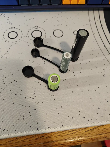 Nắp pin TPU (TPU Battery Cap) - Image 1