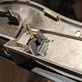 Bản sửa tay nắm liftgate Toyota Prius Gen 2 (gia cố bệ bắt vít) - Thumbnail 3
