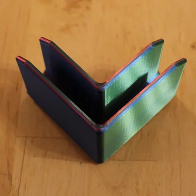Góc giữ nắp thùng carton (Cardboard box flap holder corner)