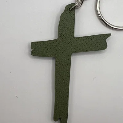 Móc khóa hình thánh giá 3D thiết kế tinh tế (Cross Keychain)