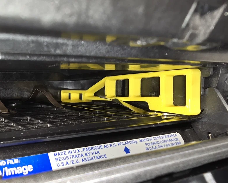 Spacer căn giữa cartridge Polaroid Spectra 600/I-Type - Image 5