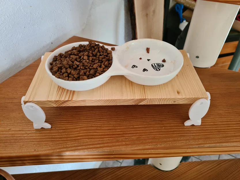 Chân đế kê bát ăn cho chó mèo (mô hình 3D hình xương và cá) - Image 3
