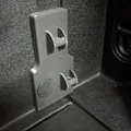 Ngàm gắn Crossbar trong thùng xe Rivian (bản Enhanced) - Thumbnail 1