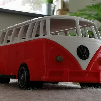 Mô hình xe đua VW Bus cổ điển 3D: Thiết kế độc đáo và chi tiết