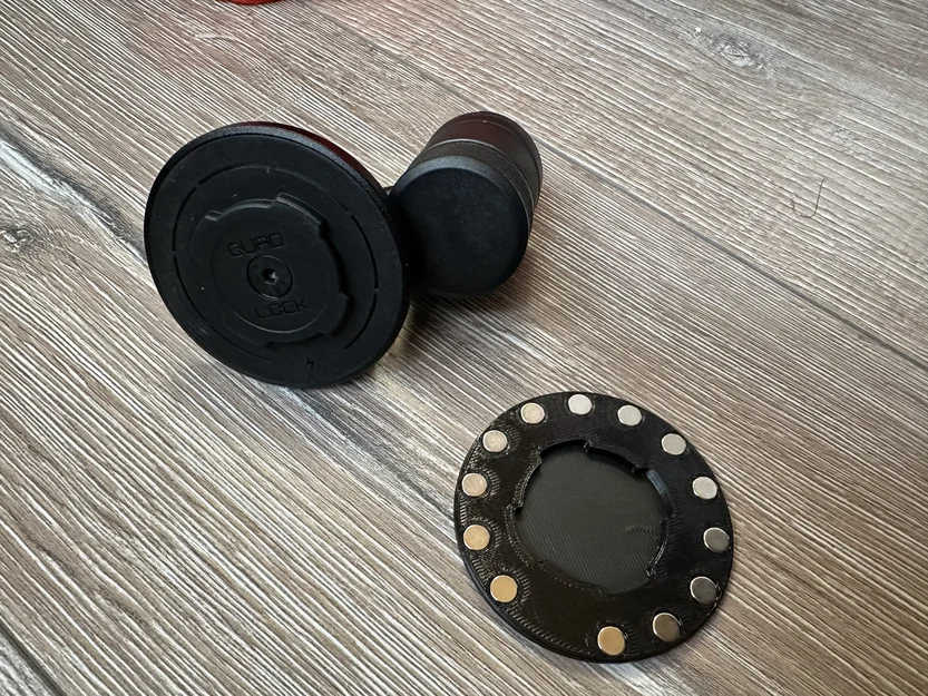 Adapter QuadLock Mag sang MagSafe - Image 3