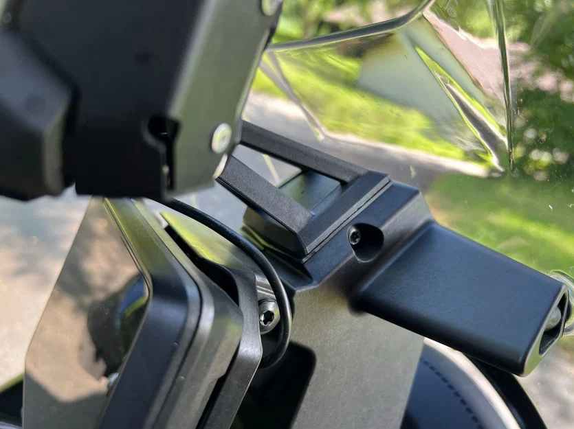 Đệm GPS (Spacer) cho KTM Adventure 790/890 & Husqvarna Norden 901 - Image 1