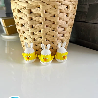 Mô hình chú gà con trong vỏ trứng trang trí Phục Sinh (Easter Chick)