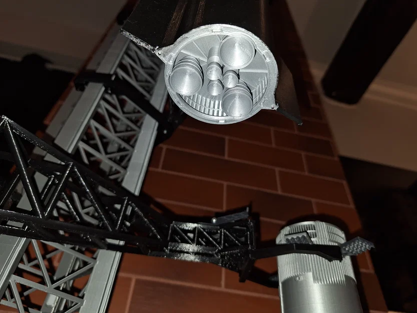 SpaceX Starship & Orbital Launch Tower tỉ lệ 1:144 - Image 7