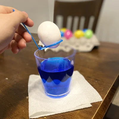 Easter Egg Dipper – Kẹp nhúng trứng Phục Sinh