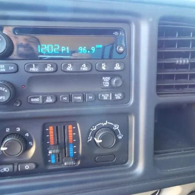 Giá đỡ đồng hồ Wideband cho GMC Sierra và Silverado (1999-2006)