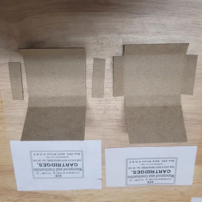 Bộ khuôn in 3D tạo hộp đựng đạn cổ Johnston and Dow