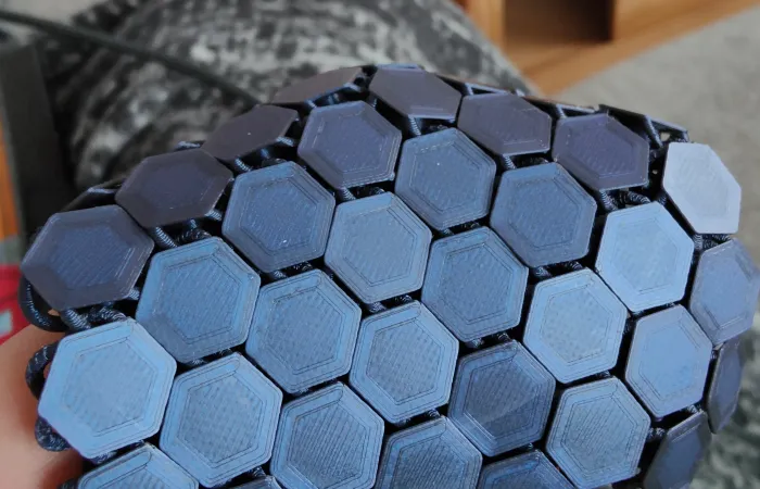 Mô hình vải lưới NASA Chainmail in 3D cực độc đáo - Image 2