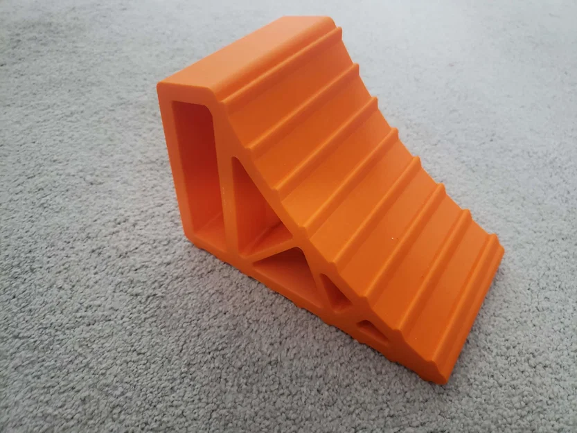 Chèn Bánh Cơ Bản (Basic Wheel Chock) - Image 3