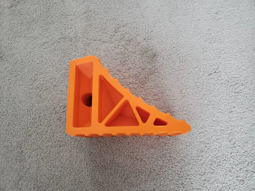 Chèn Bánh Cơ Bản (Basic Wheel Chock) - Image 4