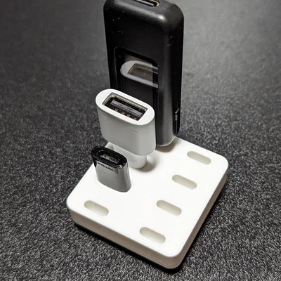 Khay giữ USB-C Gridfinity 1x1 (Gridfinity USB-C Holder)