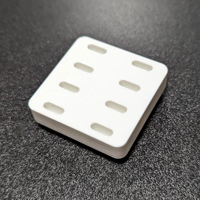 Khay giữ USB-C Gridfinity 1x1 (Gridfinity USB-C Holder)